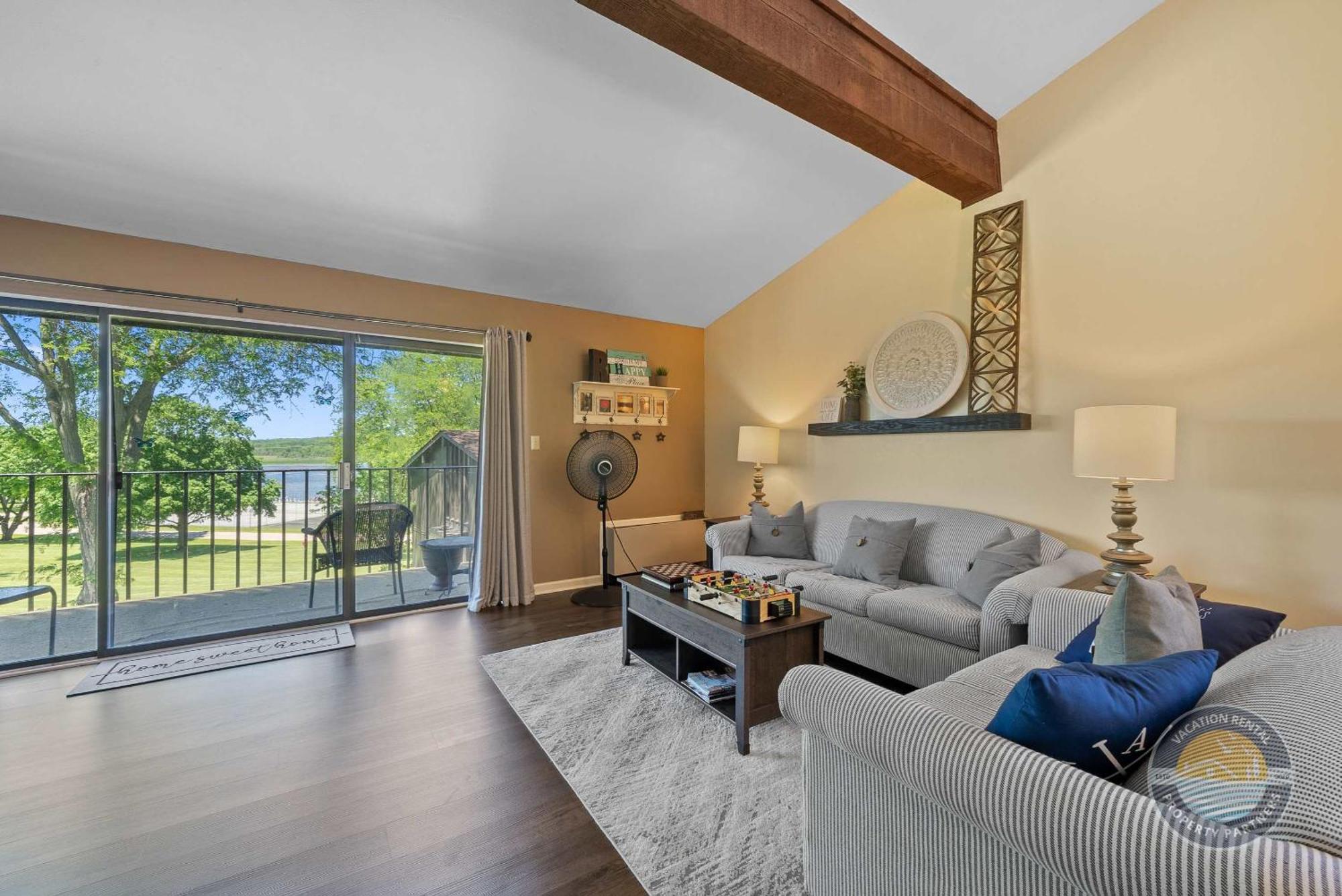 New Lake Como Condo With Lake Views レイク・ジェニーバ エクステリア 写真