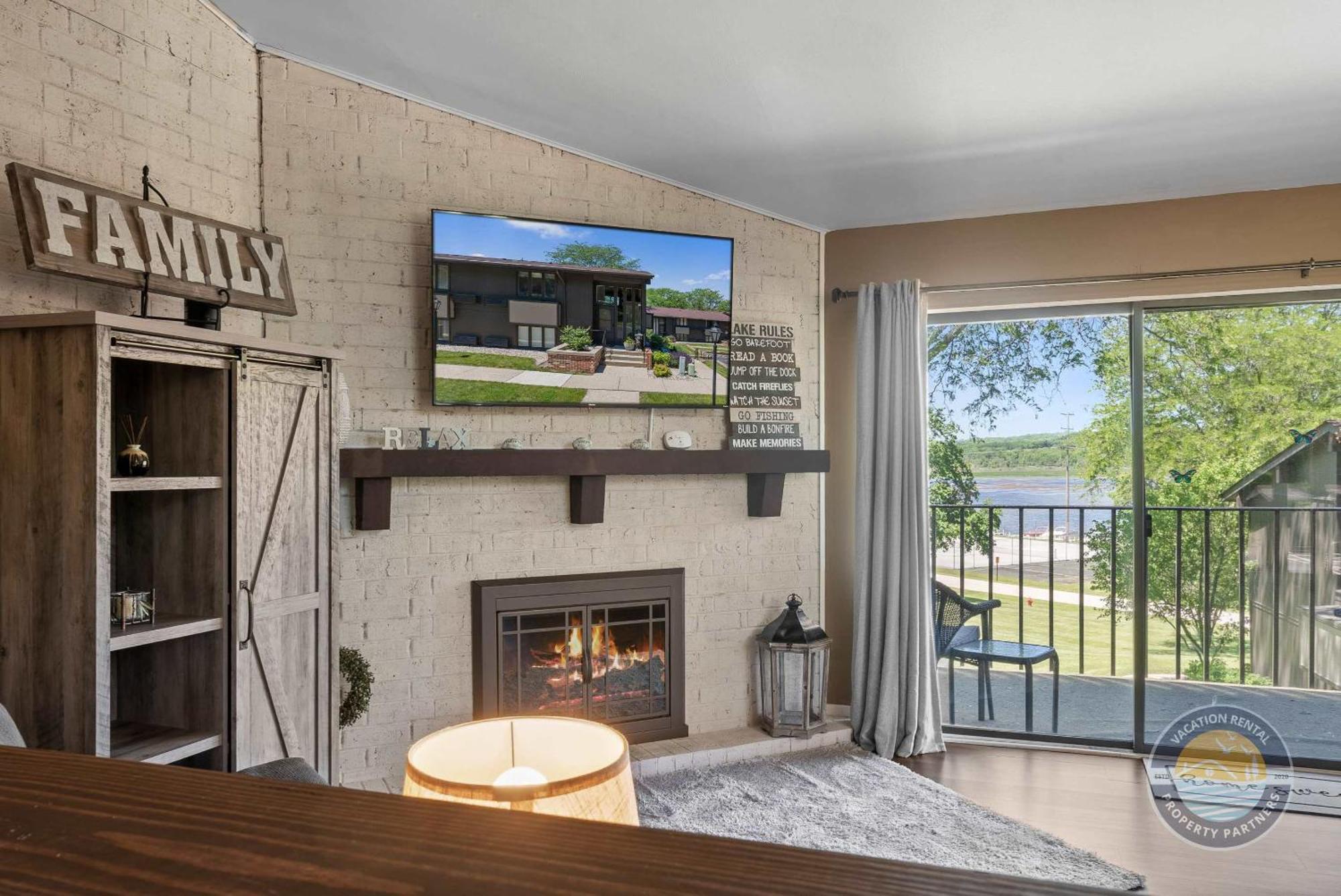 New Lake Como Condo With Lake Views レイク・ジェニーバ エクステリア 写真