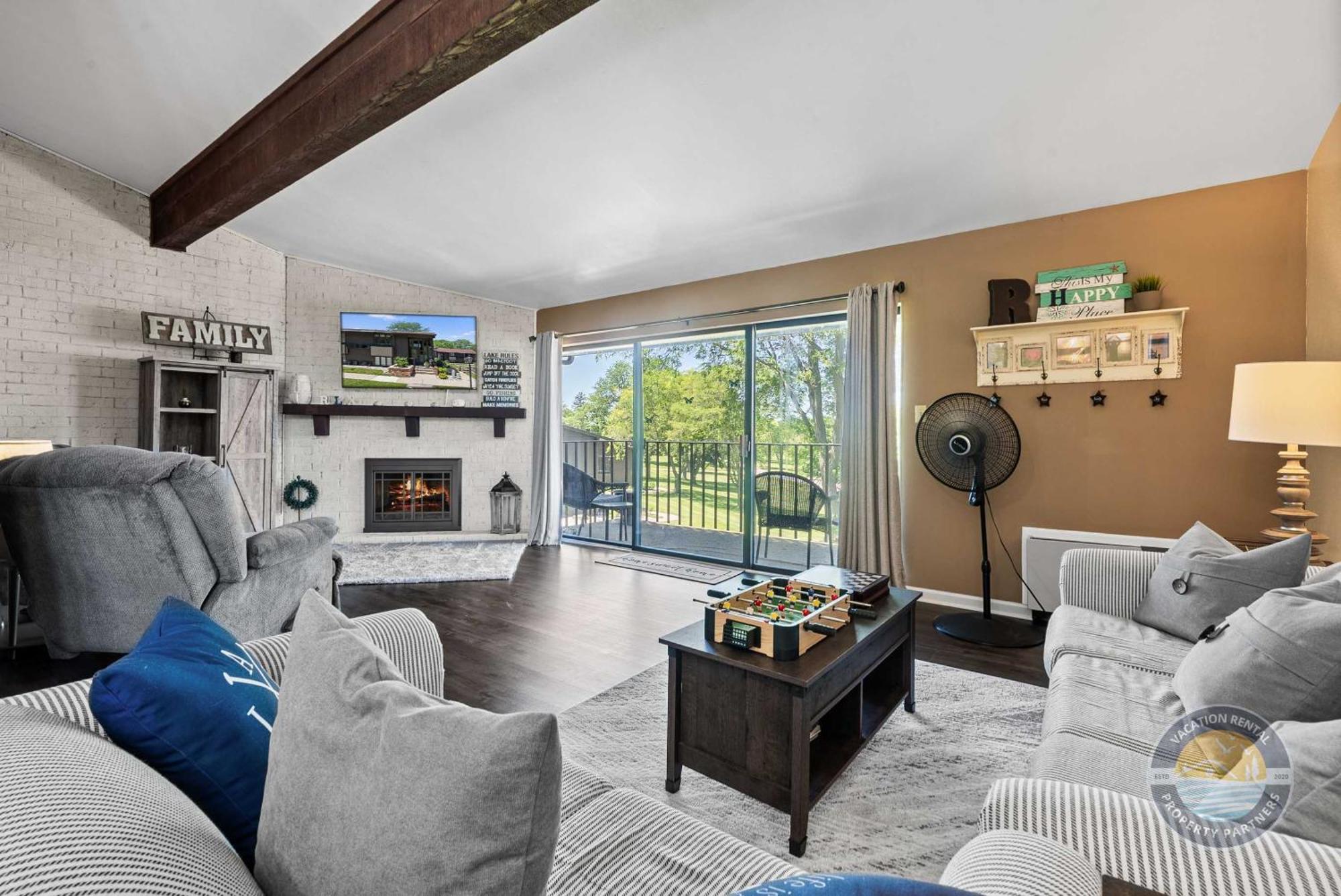 New Lake Como Condo With Lake Views レイク・ジェニーバ エクステリア 写真