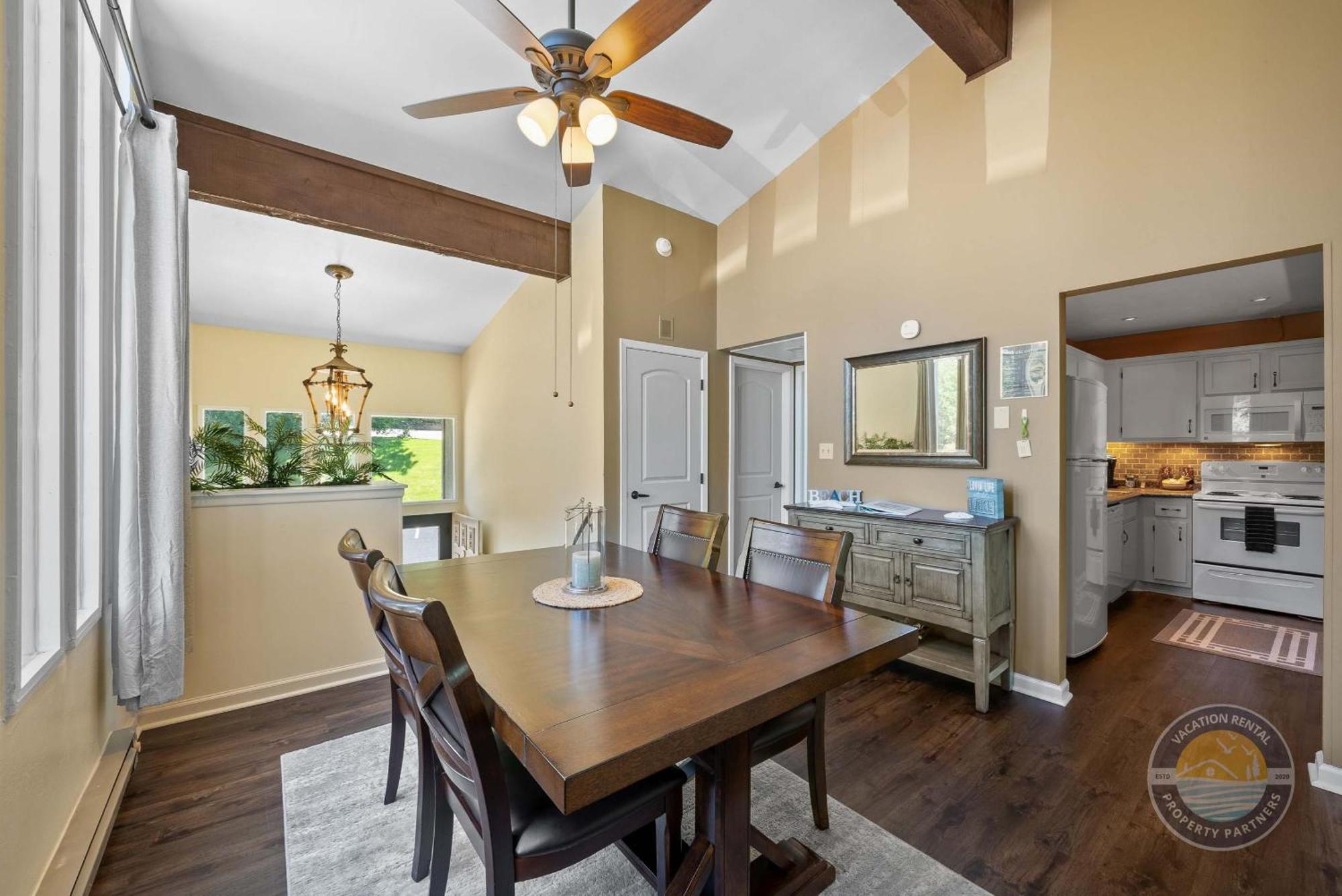 New Lake Como Condo With Lake Views レイク・ジェニーバ エクステリア 写真